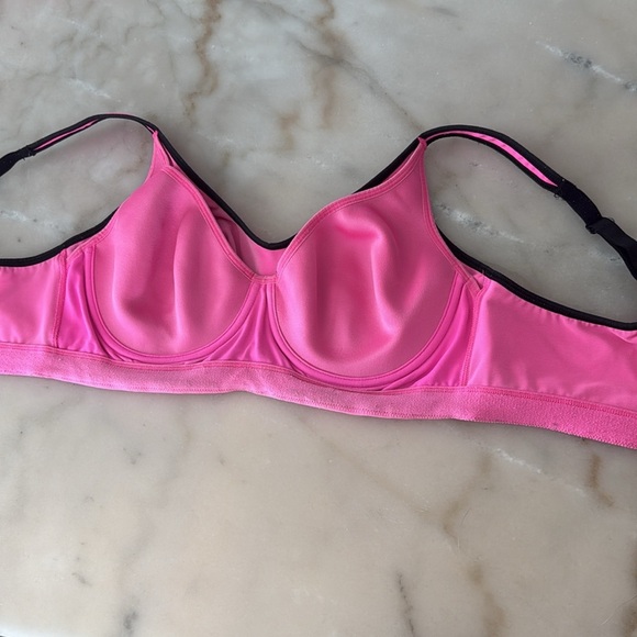 Victoria's Secret VSX Sport Bra 36D Vibrant Pink Padded Underwire Black Trim - Picture 7 of 12